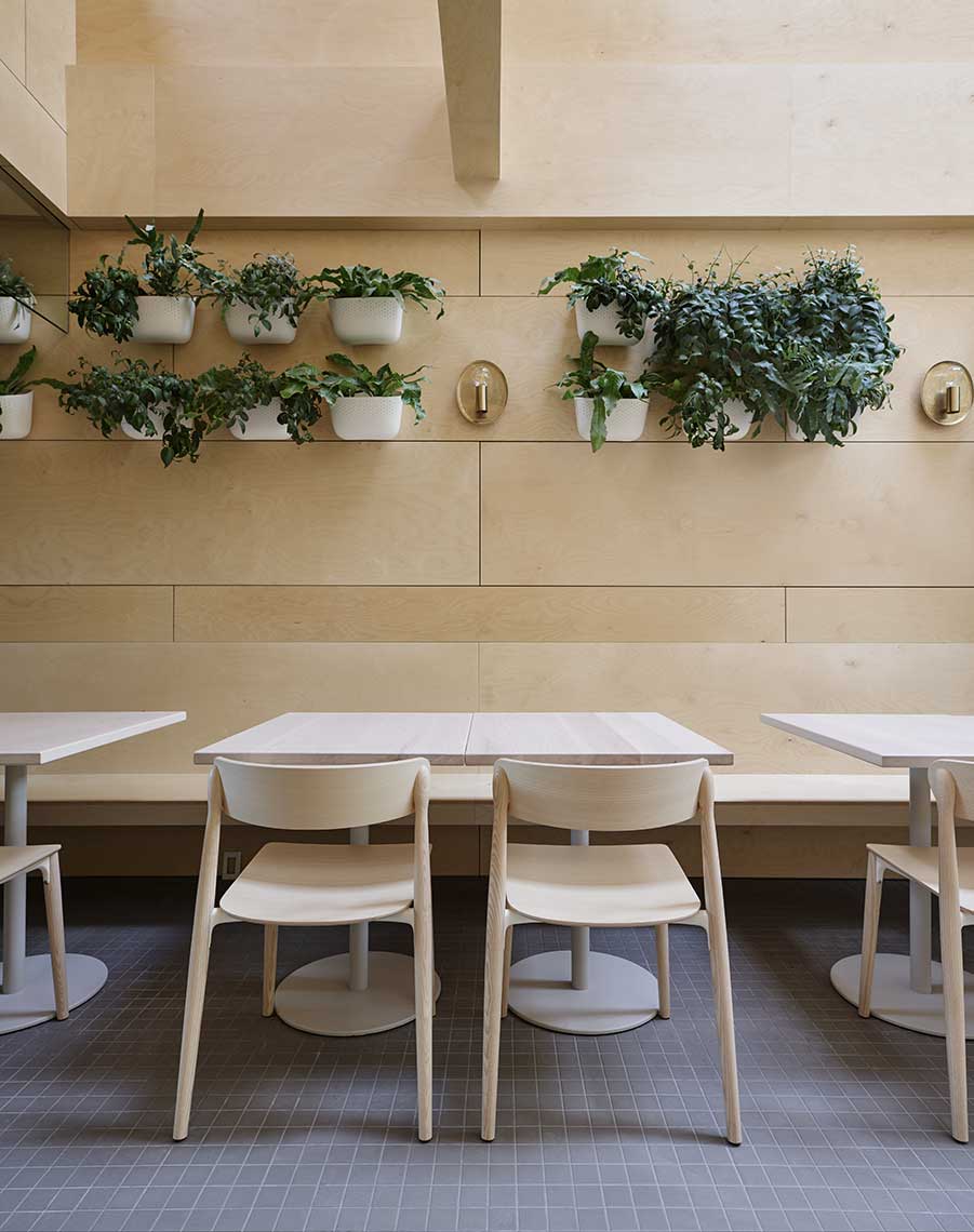 Lady-Marmalade-Toronto-Omar-Ghandi-Architect-Photo-Restaurant-Interior-2